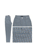 Lade das Bild in den Galerie-Viewer, Red Button Diana fancy tile , col.multi blue