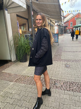 Lade das Bild in den Galerie-Viewer, Rino & Pelle Jacke Helena col.black