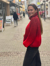 Lade das Bild in den Galerie-Viewer, Smith & Soul Pullover col.cherry print