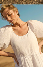 Lade das Bild in den Galerie-Viewer, Cream Kleid CREmma Dress , col.weiß