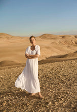 Lade das Bild in den Galerie-Viewer, Cream Kleid CREmma Dress , col.weiß