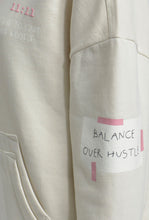 Lade das Bild in den Galerie-Viewer, Smith & Soul Sweatshirt col.beige