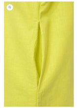Lade das Bild in den Galerie-Viewer, Smith & Soul Blusenkleid col.lime