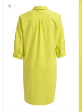 Lade das Bild in den Galerie-Viewer, Smith & Soul Blusenkleid col.lime