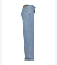 Lade das Bild in den Galerie-Viewer, Red Button Conny midstone turn up 30/28