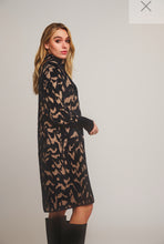 Lade das Bild in den Galerie-Viewer, Rino & Pelle Kleid , Zinna col. Black feather