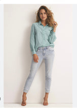 Lade das Bild in den Galerie-Viewer, Red Button SRB3986, Lulu turnup, Bleach