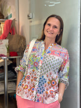 Lade das Bild in den Galerie-Viewer, Smith &amp; Soul Bluse col.cream print
