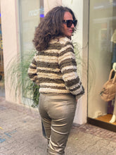 Lade das Bild in den Galerie-Viewer, Red Button Pullover col.Khaki
