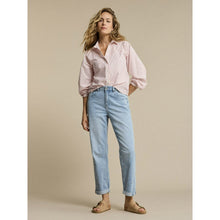 Lade das Bild in den Galerie-Viewer, Red Button Jeans Caitlina Sidepatch ,col.light blue
