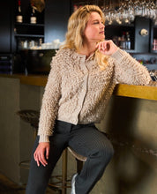 Lade das Bild in den Galerie-Viewer, Red Button Jacke  Loops col.stone
