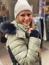 Lade das Bild in den Galerie-Viewer, Rino &amp; Pelle Jacke Zayn col. Green ash
