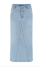 Lade das Bild in den Galerie-Viewer, Red Button Jeansrock Alina,col.bleach
