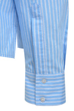 Lade das Bild in den Galerie-Viewer, Smith &amp; Soul Bluse Gigi col.sky print
