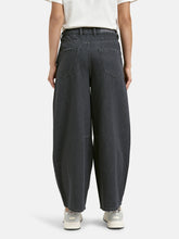 Lade das Bild in den Galerie-Viewer, Smith &amp; Soul O-SHAPE Jeans
