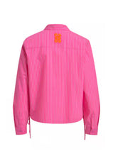 Lade das Bild in den Galerie-Viewer, Smith &amp; Soul Bluse col.fuchsia print
