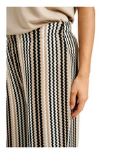 Lade das Bild in den Galerie-Viewer, Smith &amp; Soul Hose col.camel Print

