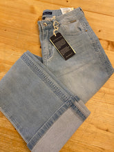 Lade das Bild in den Galerie-Viewer, Red Button Jeans Kate Fancy Stitching col.light blue
