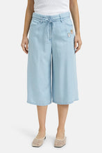 Lade das Bild in den Galerie-Viewer, Smith &amp; Soul Lyocell Bermuda col.light denim
